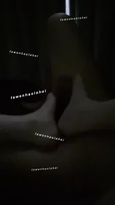 女友被单男玩了一整晚 早上还要给单男足交玩醒